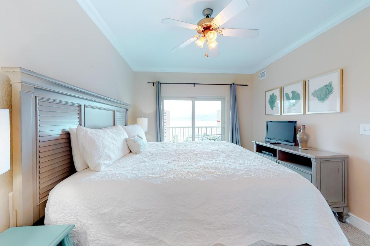 Crystal Tower 603 Apartment *